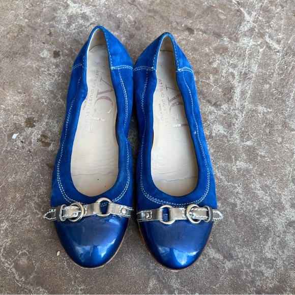 AGL Blue Suede Cap Toed Ballet Flats Sz 38 - Picture 2 of 8